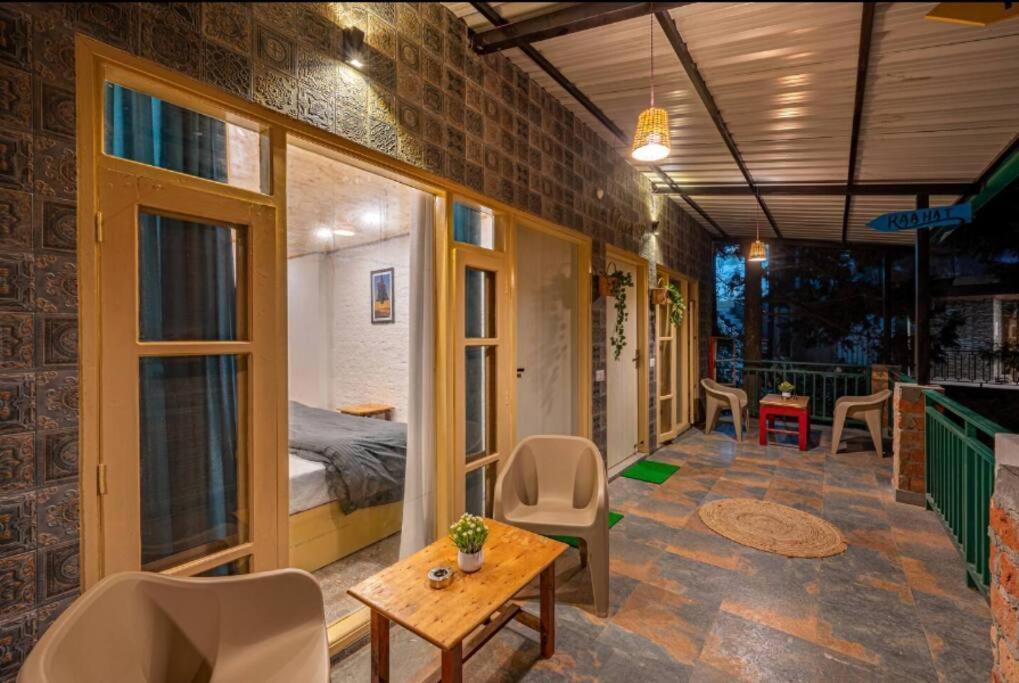 מוסורי The Hill Story, Entire Chalet, Offbeat,Cozy מראה חיצוני תמונה