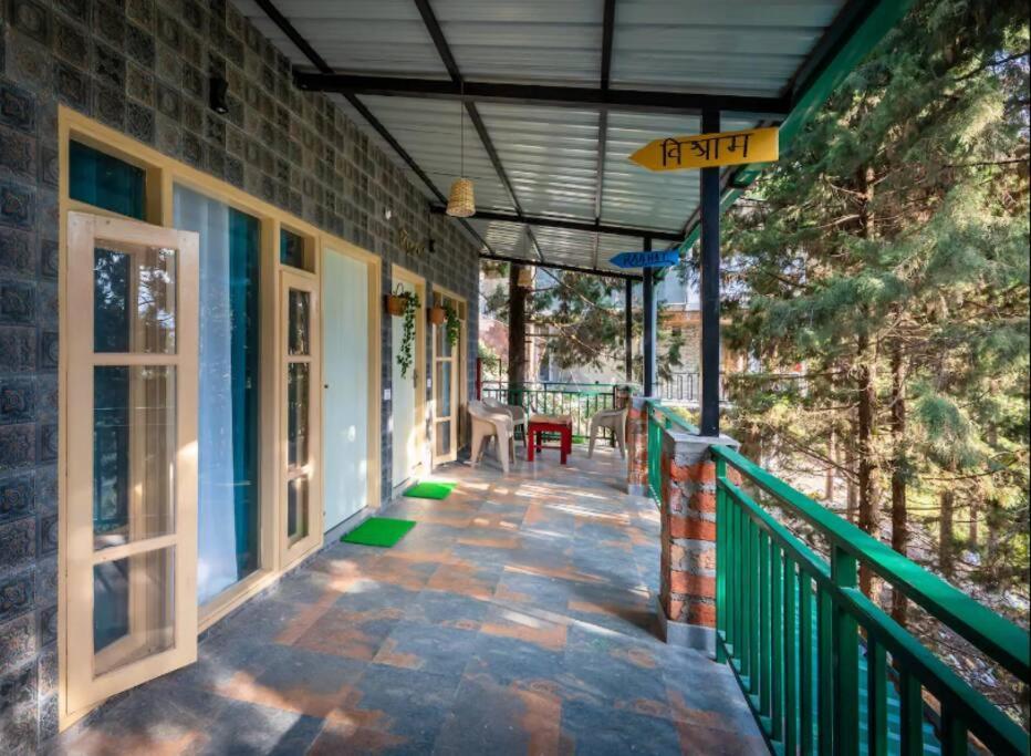 מוסורי The Hill Story, Entire Chalet, Offbeat,Cozy מראה חיצוני תמונה